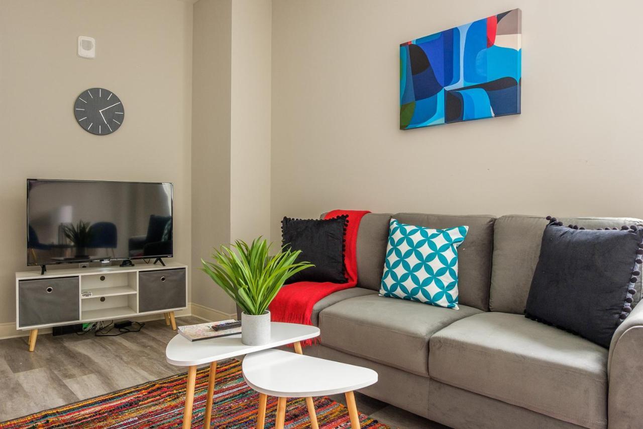 Apartamento Frontdesk Athlon Apts Downtown Cleveland Habitación foto