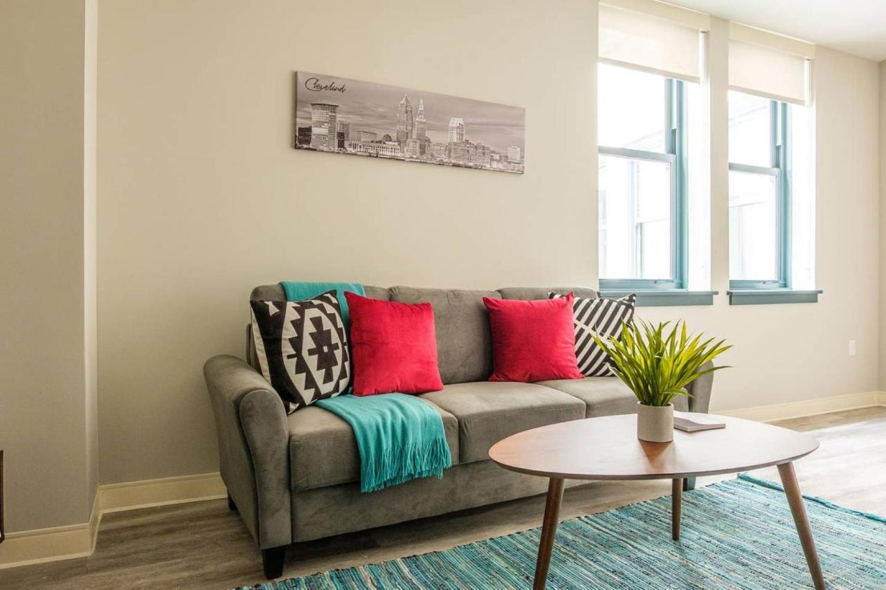 Apartamento Frontdesk Athlon Apts Downtown Cleveland Exterior foto